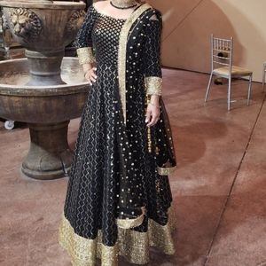 Lehnga Bollywood style